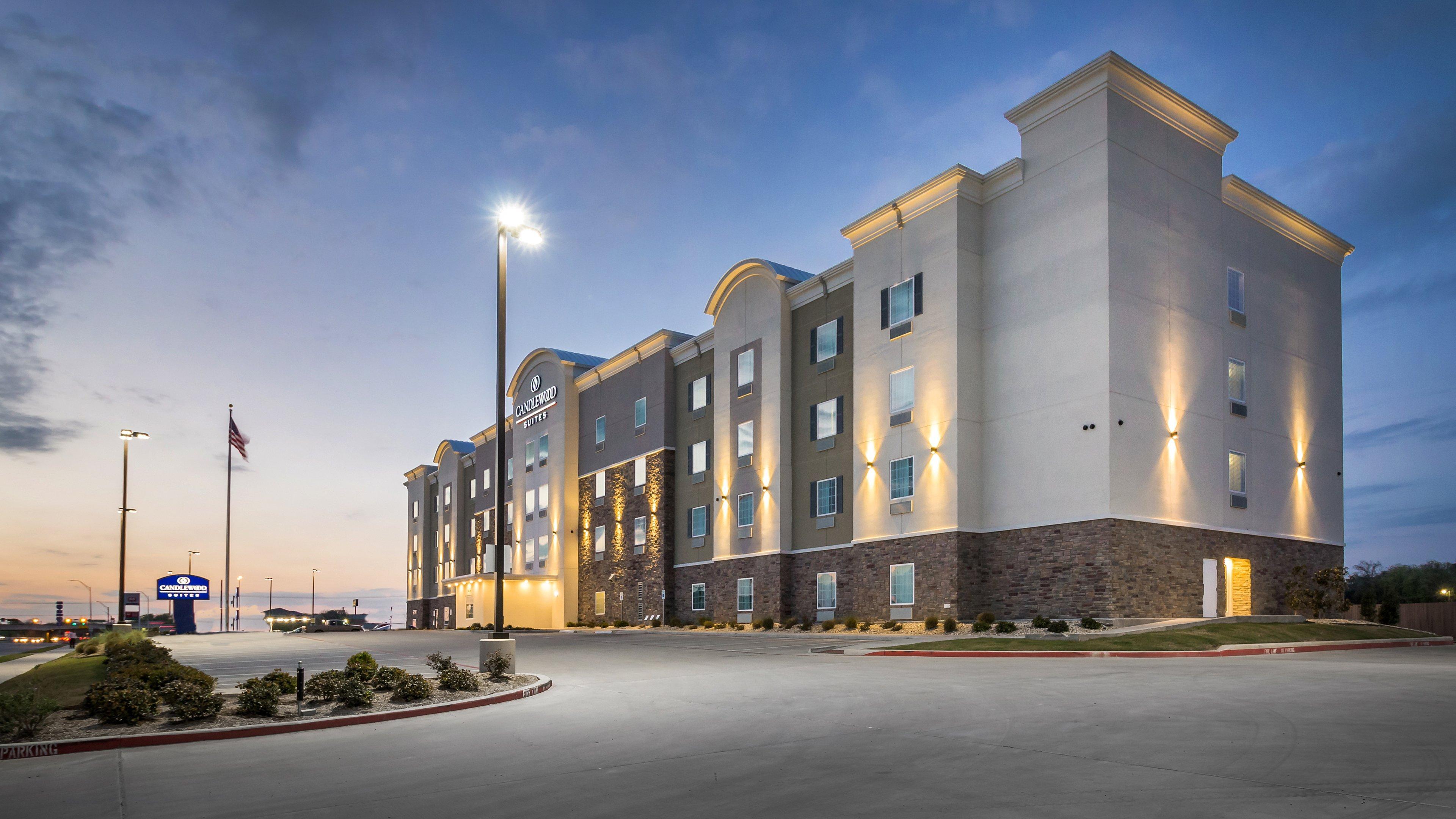 Candlewood Suites Waco, An Ihg Hotel Exterior photo