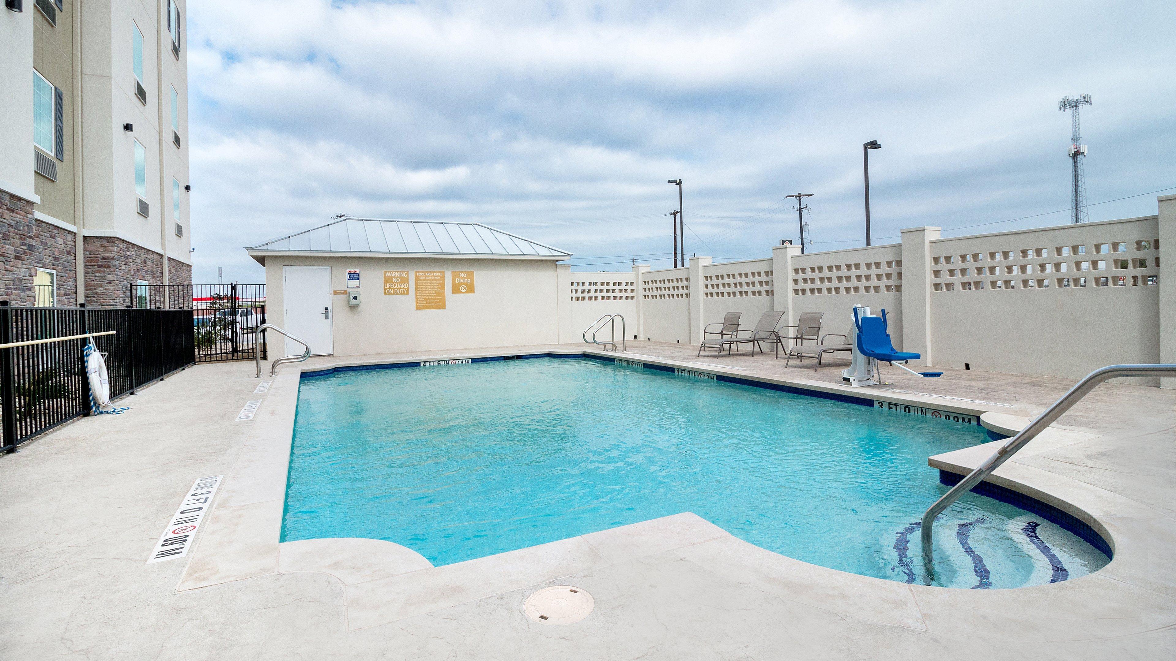 Candlewood Suites Waco, An Ihg Hotel Exterior photo